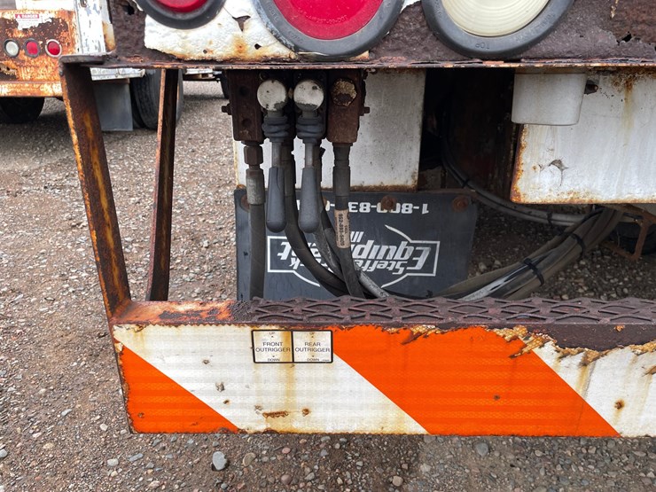 #1302-•-2003-chevrolet-c7500-boom-truck-**non-runner**(has-mn-title)-image-19