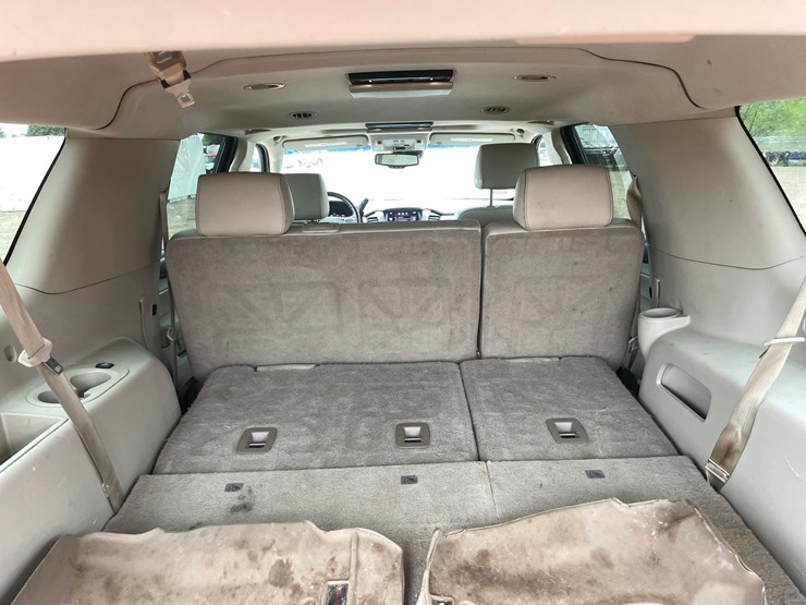 2015-gmc-yukon-denali-image-23