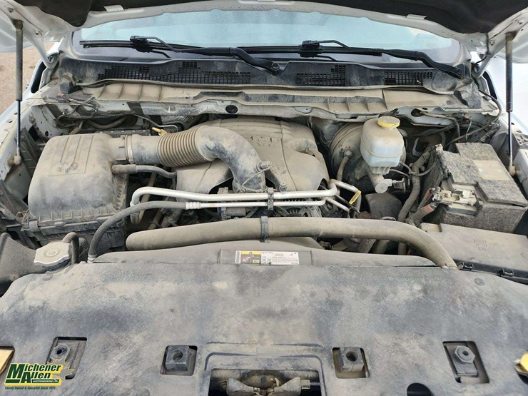 2017-dodge-2500-image-28