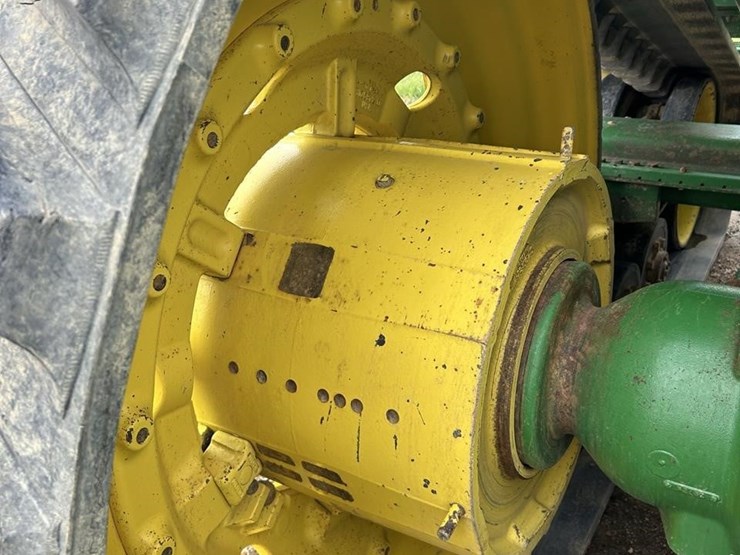 2004-john-deere-8220t-image-47