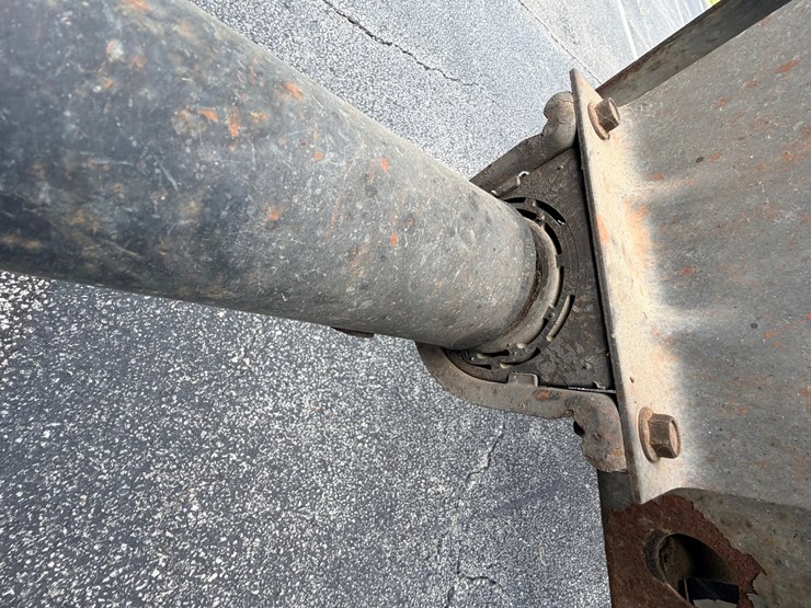 2004-ford-f650-image-52