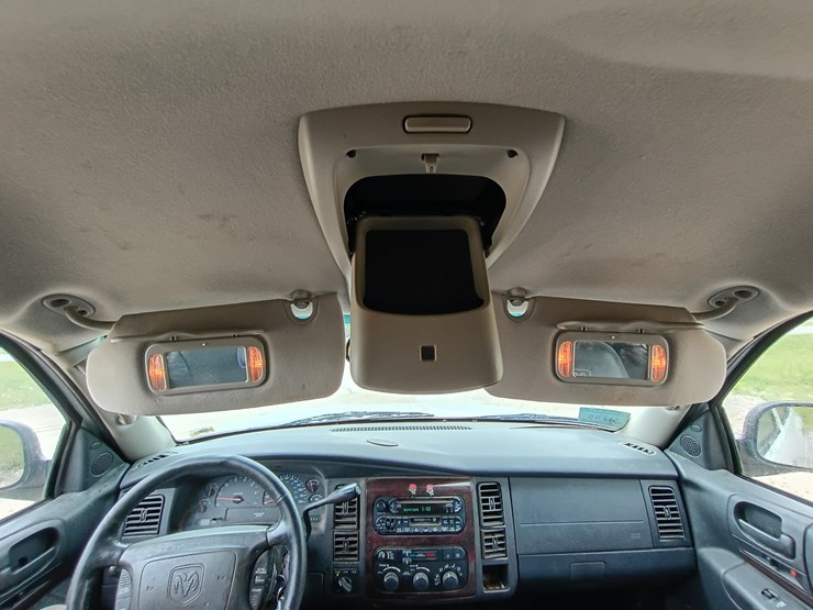 2002-dodge-durango-image-52