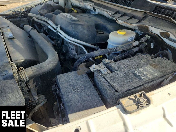 2014-dodge-2500-image-30