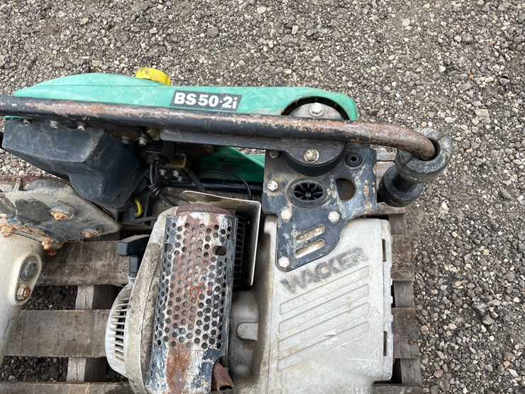 #2418-•-(2)-wacker-jumping-jack-compactors-image-4