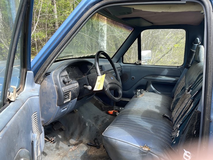 1993-ford-f150-xl-image-9