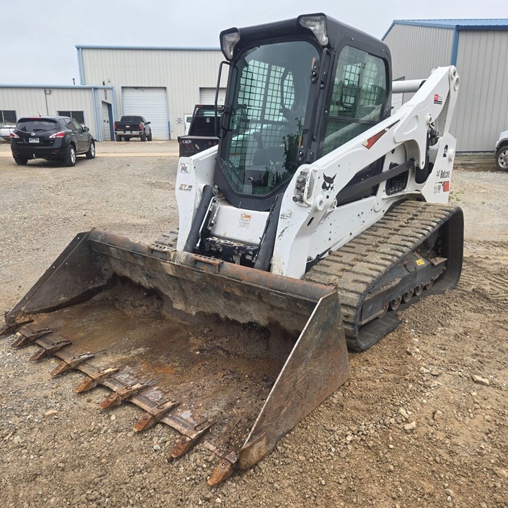 2023 BOBCAT T770