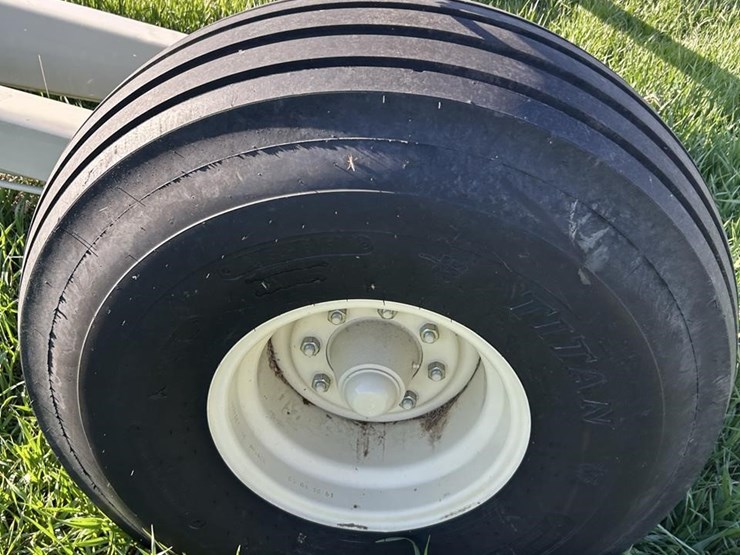 buhler-farm-king-16104-image-19