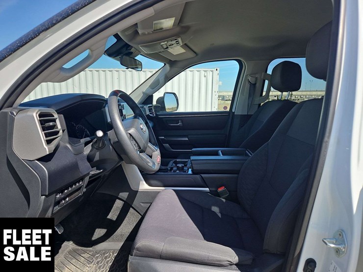 2023-toyota-tundra-image-15