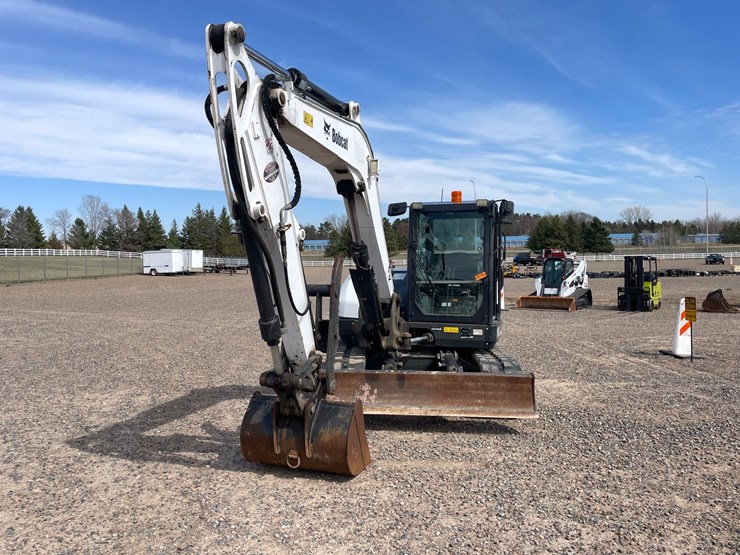 2019-bobcat-e85-image-8