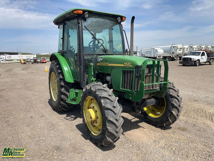 john-deere-5520-image-2