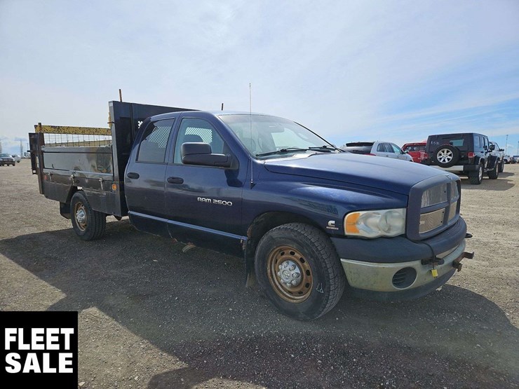 2004-dodge-ram-2500-image-2