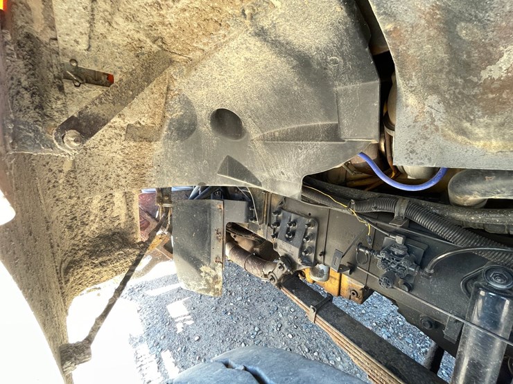 2000-caterpillar-c12-image-41