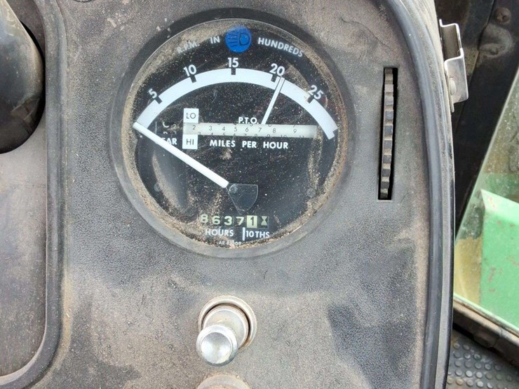 john-deere-8640-image-18