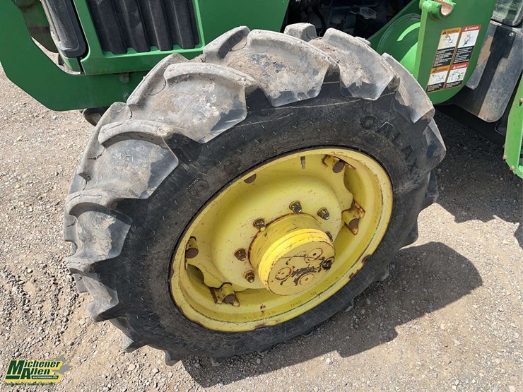 john-deere-5520-image-10