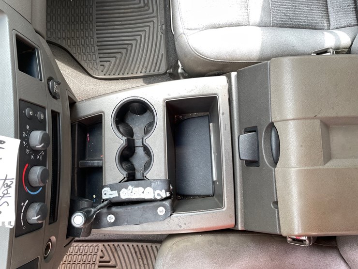 2006-dodge-ram-2500-image-16