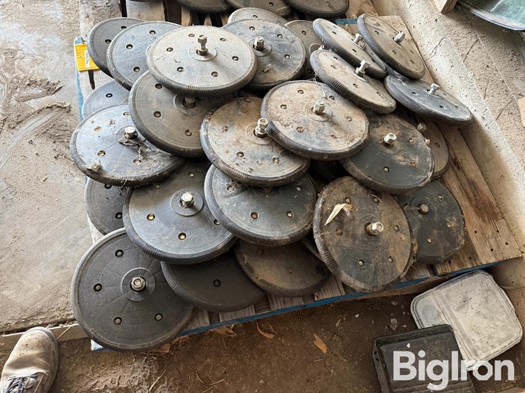 round-rubber-closing-wheels-image-3