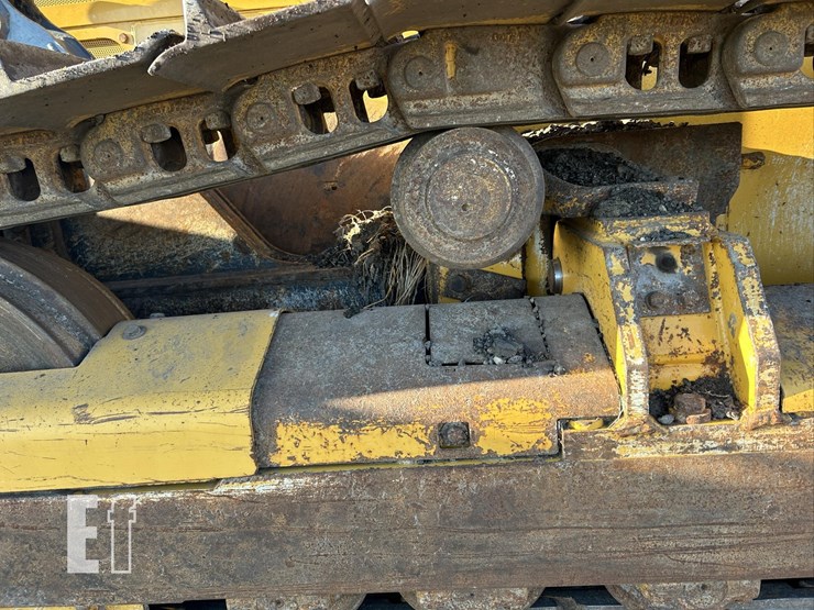 2017-deere-700k-xlt-image-10