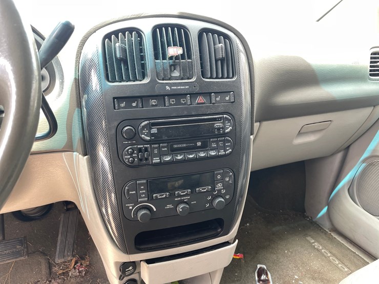 2007-dodge-caravan-image-11