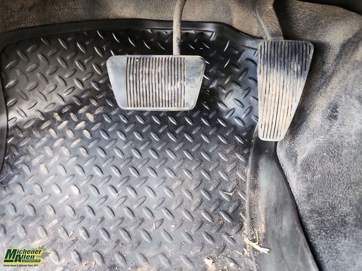 2012-dodge-2500-image-22