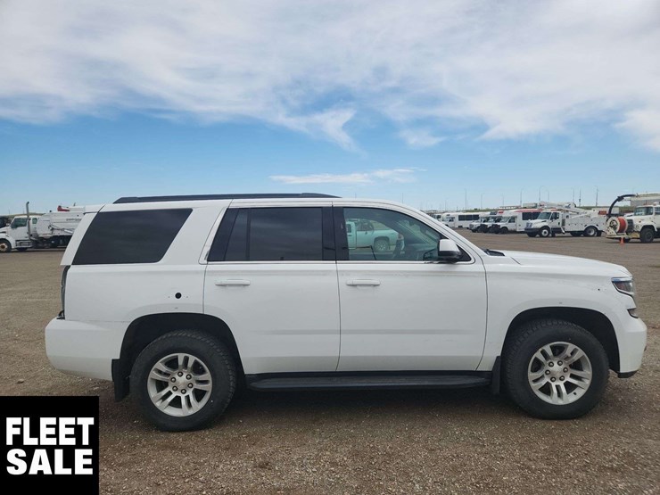 2018-chevrolet-tahoe-image-8
