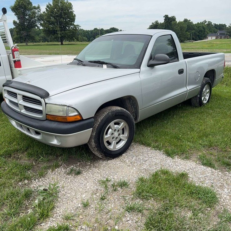 2001 DODGE DAKOTA