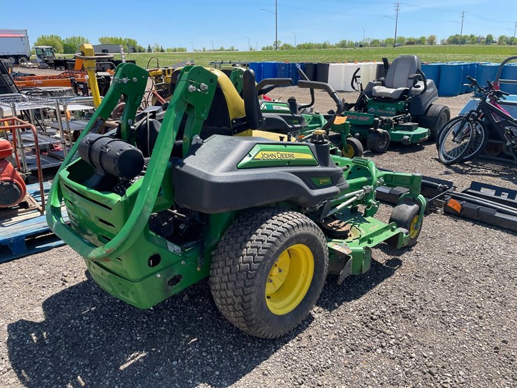 2020-john-deere-z915e-image-3