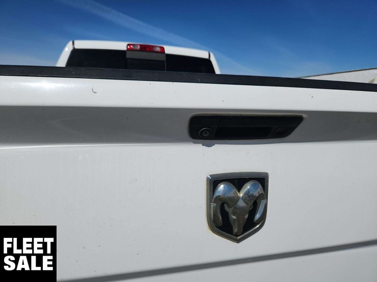 2014-dodge-2500-image-41