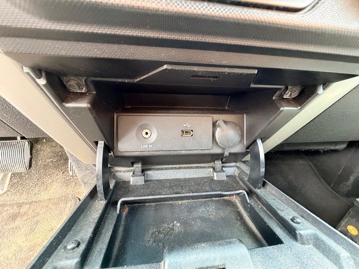 2014-ford-f150-image-49
