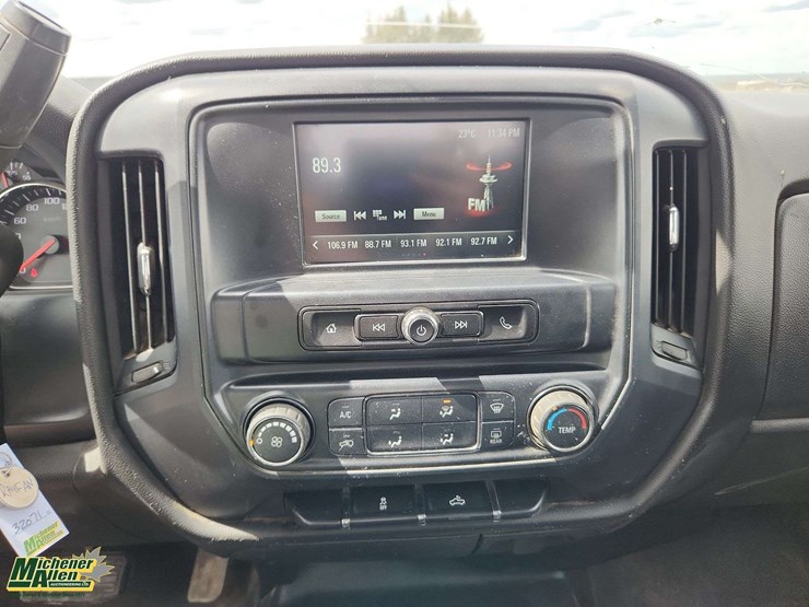 2017-gmc-sierra-2500hd-image-22