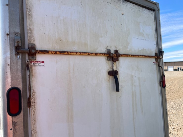 #1202-•-2008-brown-motorsports-et-series-enclosed-trailer-(has-mn-title)-image-10