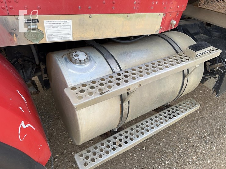 2000-kenworth-t800-image-11