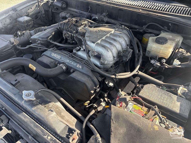 2002-toyota-4-runner-image-9