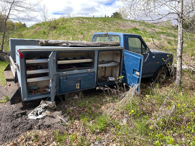 1993-ford-f150-xl-image-5