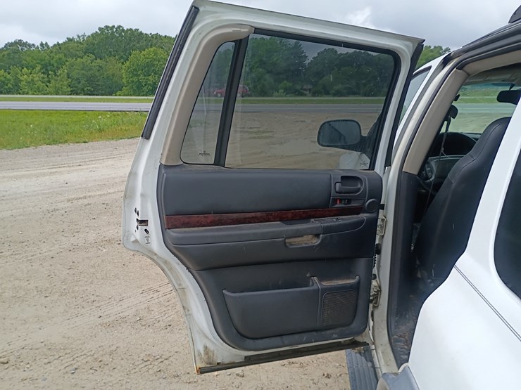2002-dodge-durango-image-54
