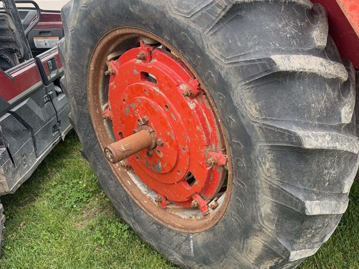 massey-ferguson-1105-image-6