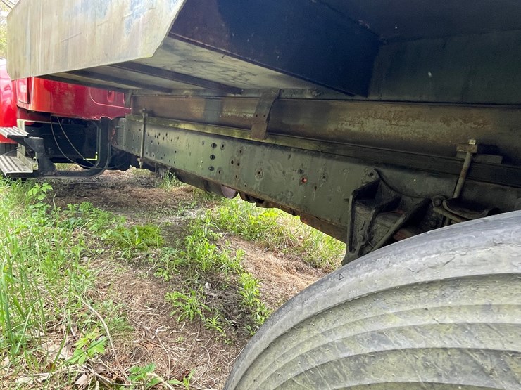 #2881-•-1990-international-sealcoating-truck-(has-wi-title)-(or)-image-28