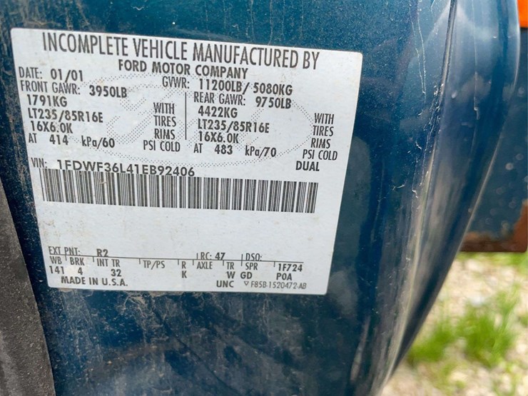 2001-ford-f350-image-13