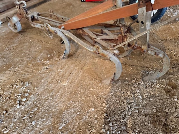 walk-behind-plow-image-3