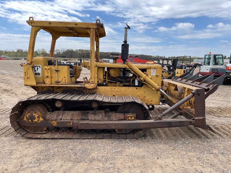 1974-caterpillar-d5-image-6