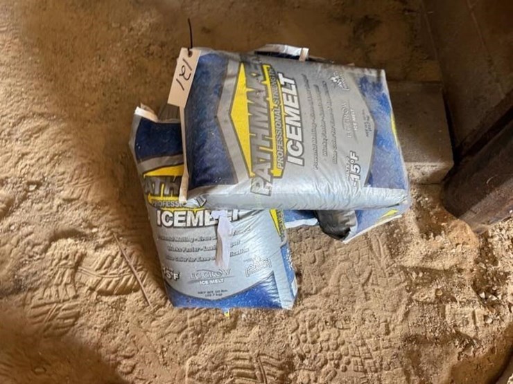 (5)-50lb-bags-of-ice-melt-image-1