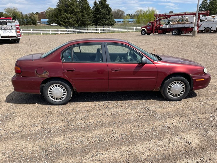 #1402-•-2003-chevrolet-malibu-(has-mn-title)-image-6