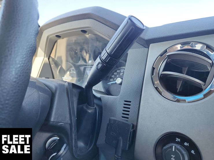 2015-ford-f350-image-26