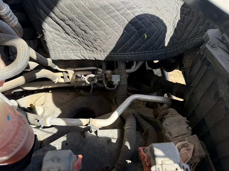 2021-dodge-2500-image-46