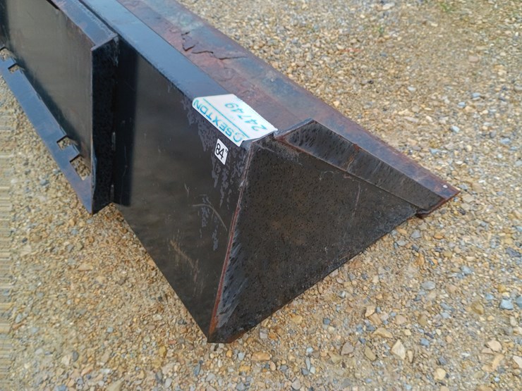 #24749-•-84"-smooth-bucket-skid-steer-attachment-image-12