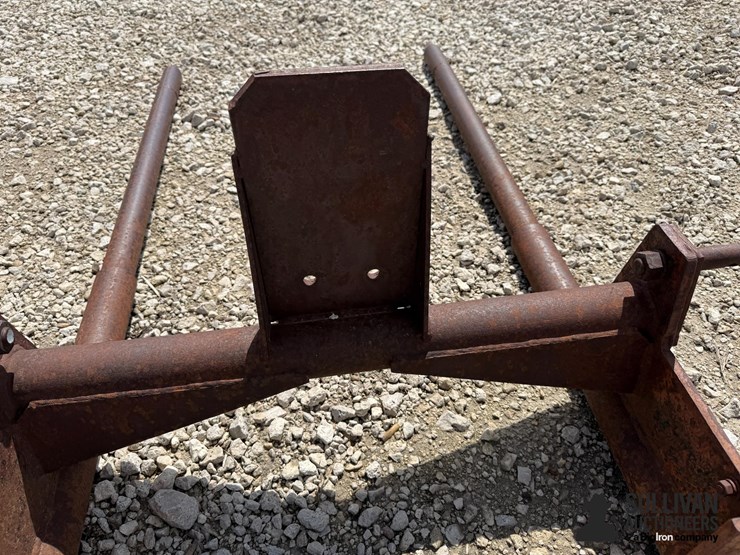53"-2-pt-bale-forks-image-8