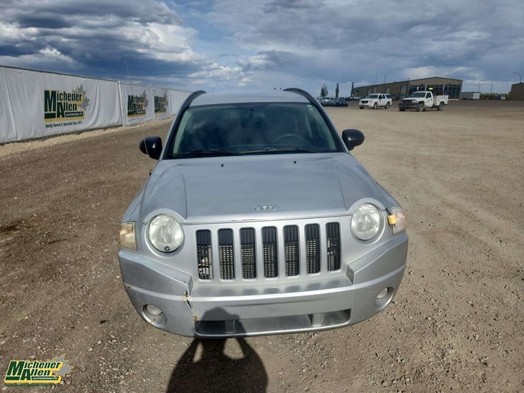 2010-jeep-compass-image-9
