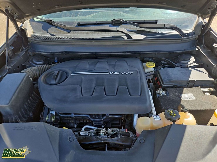 2019-jeep-cherokee-image-28
