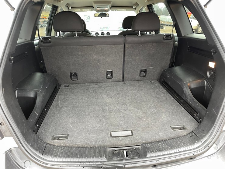 2012-chevrolet-captiva-image-9