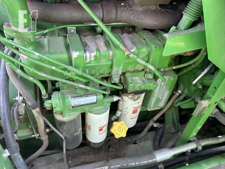 2016-john-deere-s680-image-109