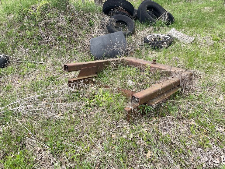 #2811-•-metal-transport-frame-(g)-image-11